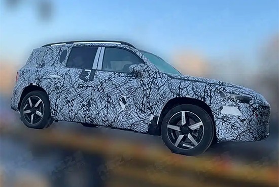 全新奔驰GLB谍照曝光 基于MMA平台或国产