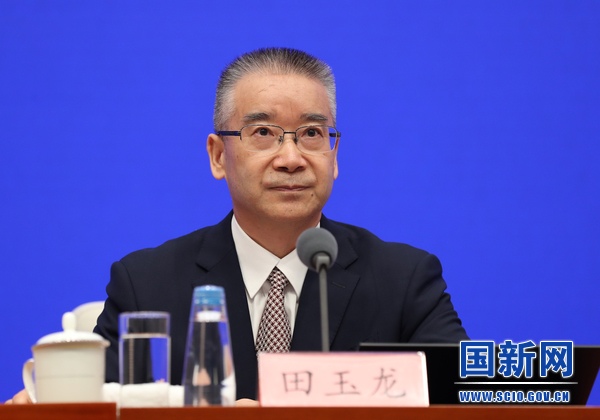 新能源汽车购置税延期研究中，产业加速发展