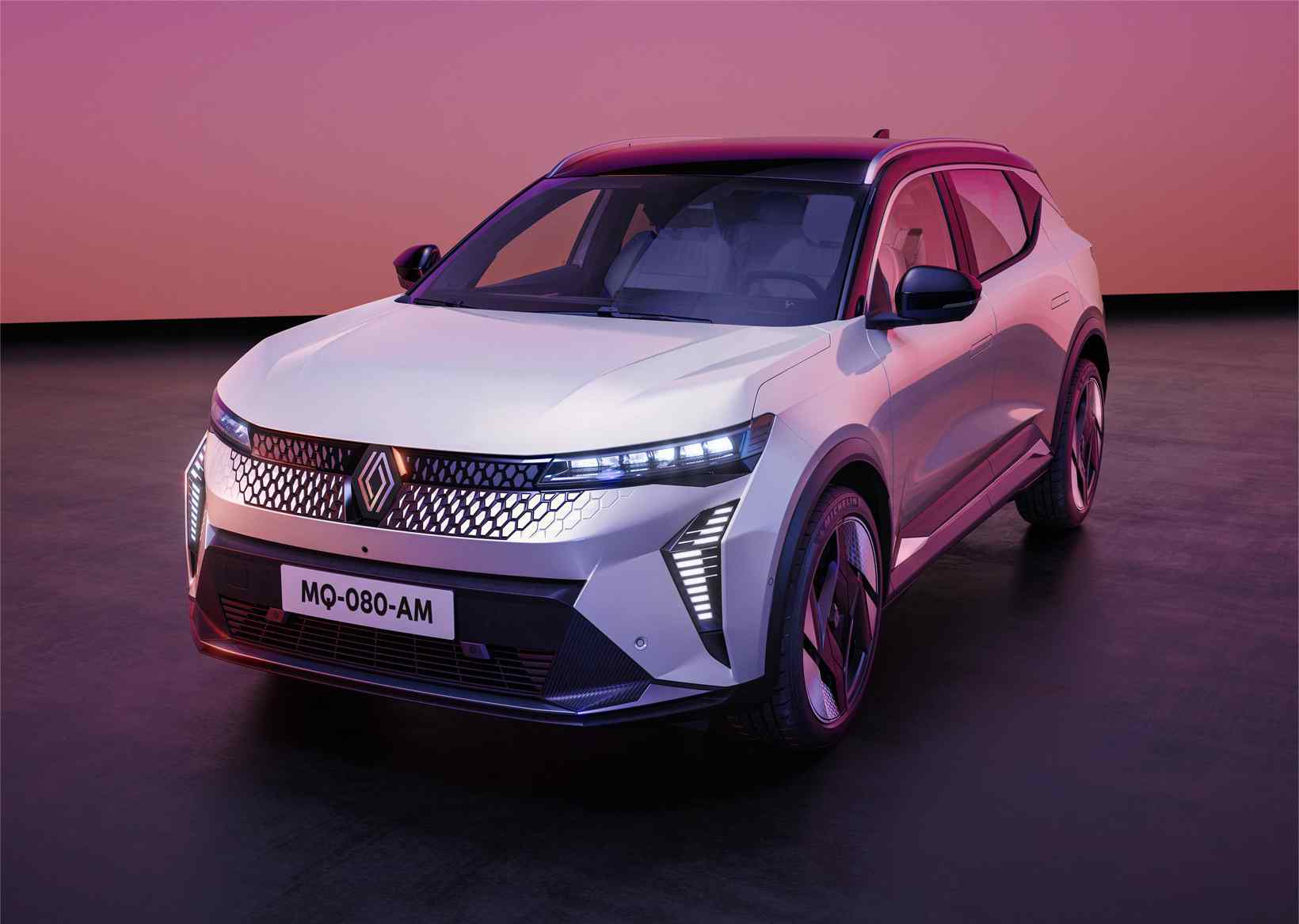 英国将坚持2035年电动汽车转型目标