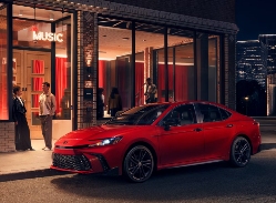 丰田汽车逆向进口策略与日本车企市场机遇分析